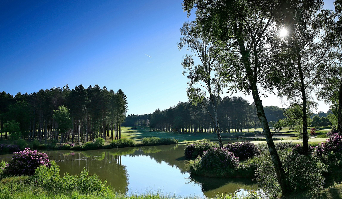 Bearwood Lakes Golf Club