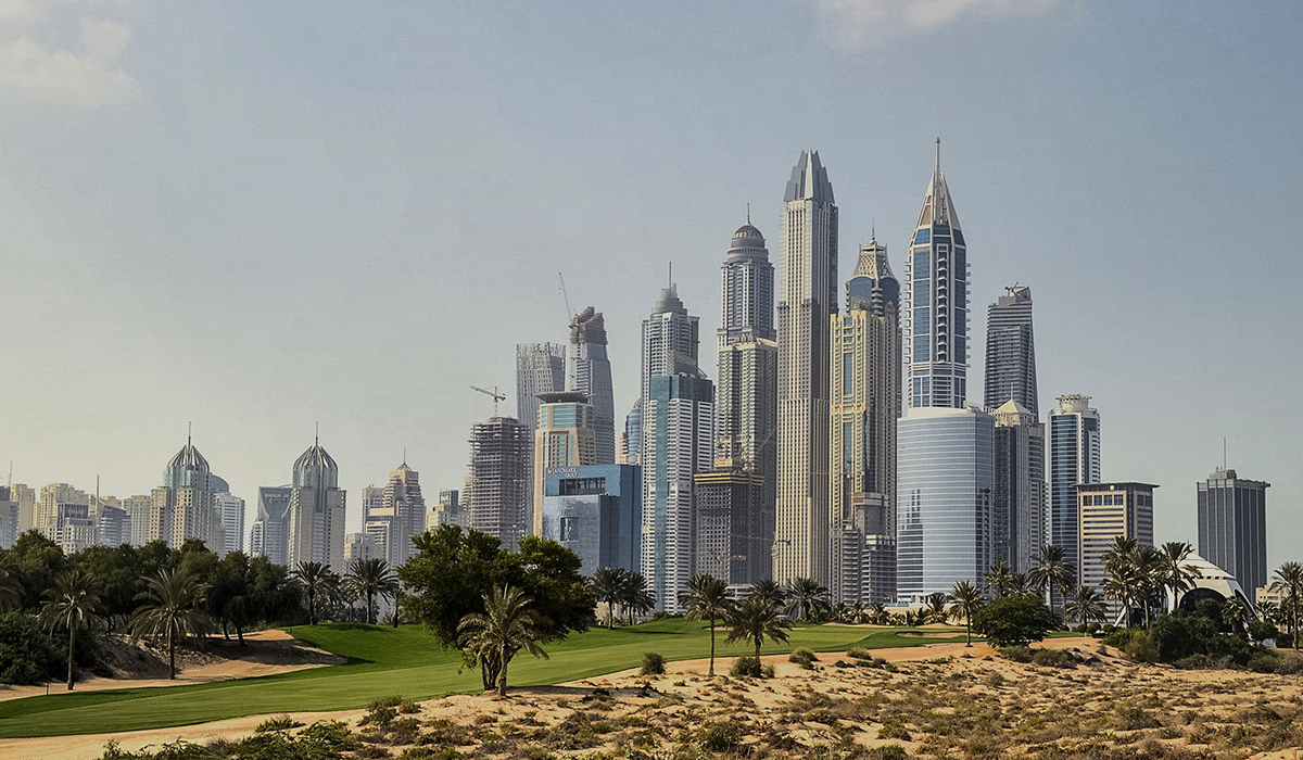 Majlis at Emirates Golf Club Hole 8