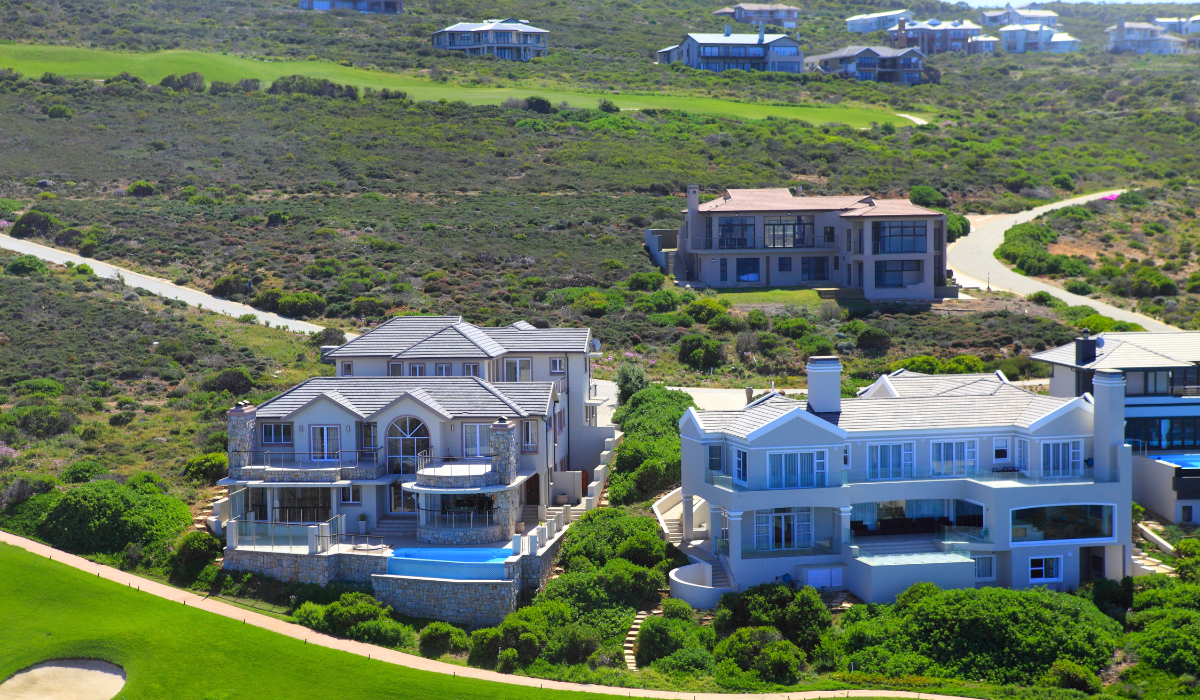 Pinnacle Point Estate