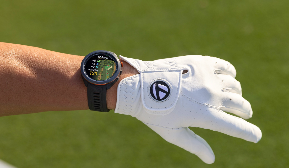 Garmin Approach S70 Golf Watch