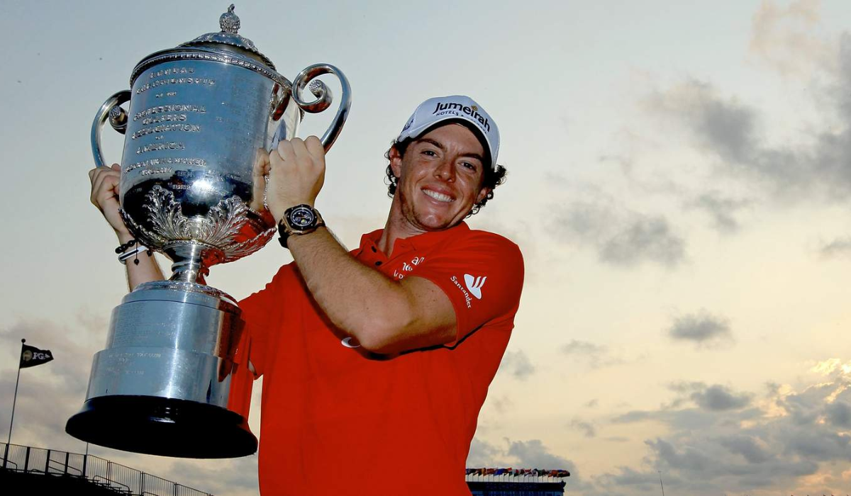 McIlroy with Wanamaker Trophy at 2012 PGA Championship