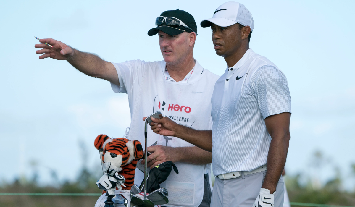 Caddie Joe LaCava and Tiger Woods