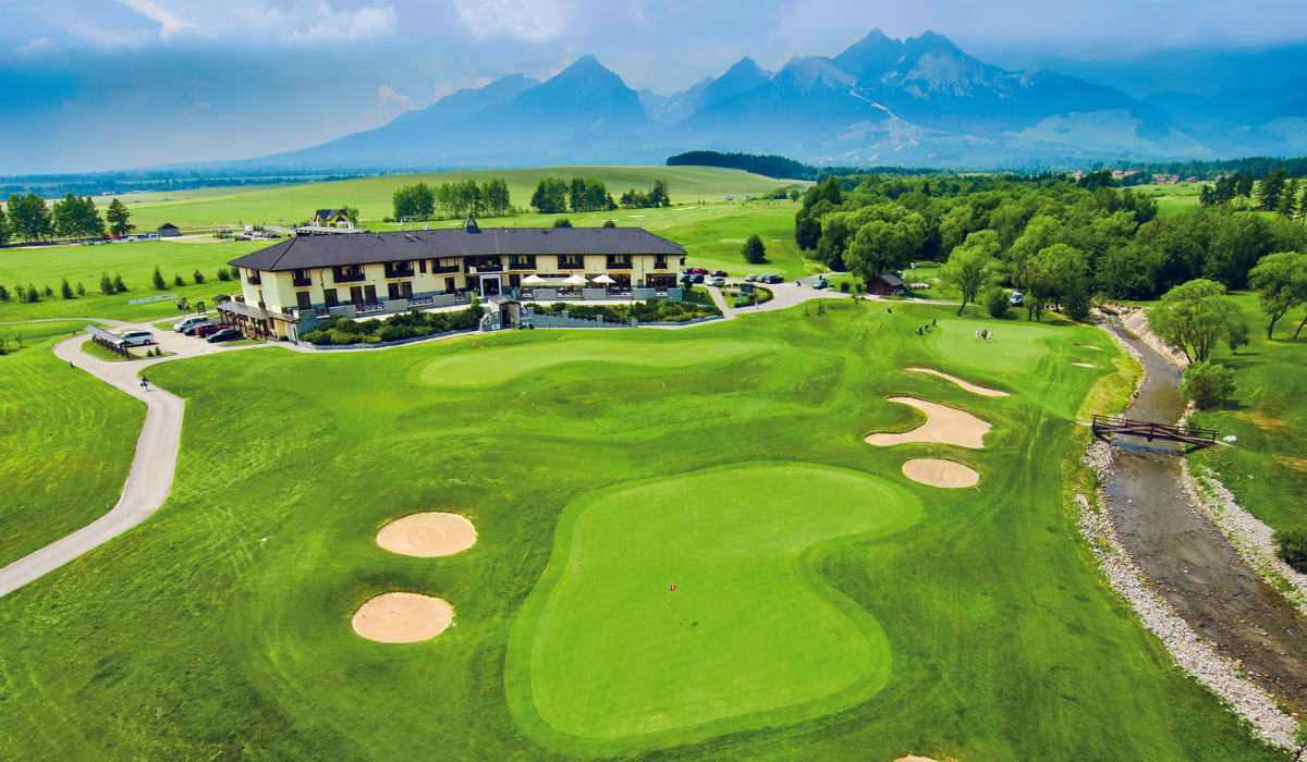 Black Stork Golf Resort, A PGA Golf Course (Velka Lomnica)