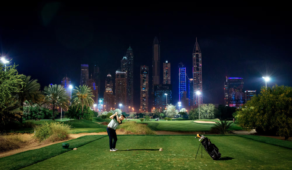 Night golf in Dubai