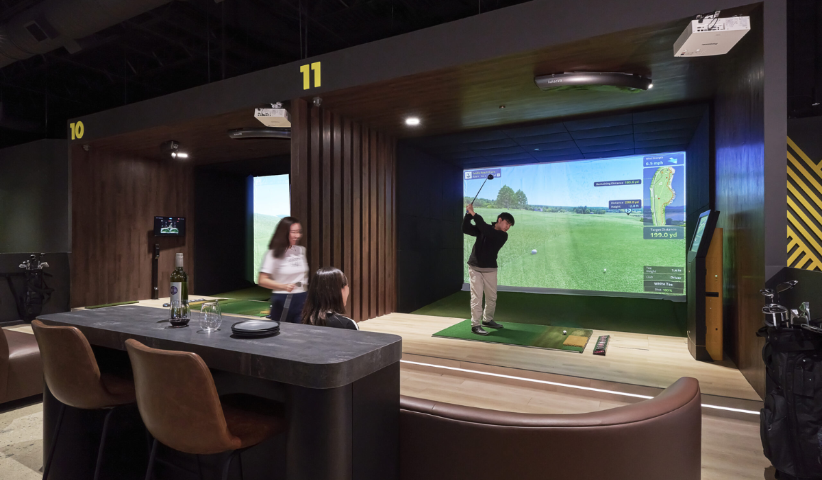 The Best Golf Simulators of 2025: Elevating Home and Professional Play Golf VX Golf Simulator