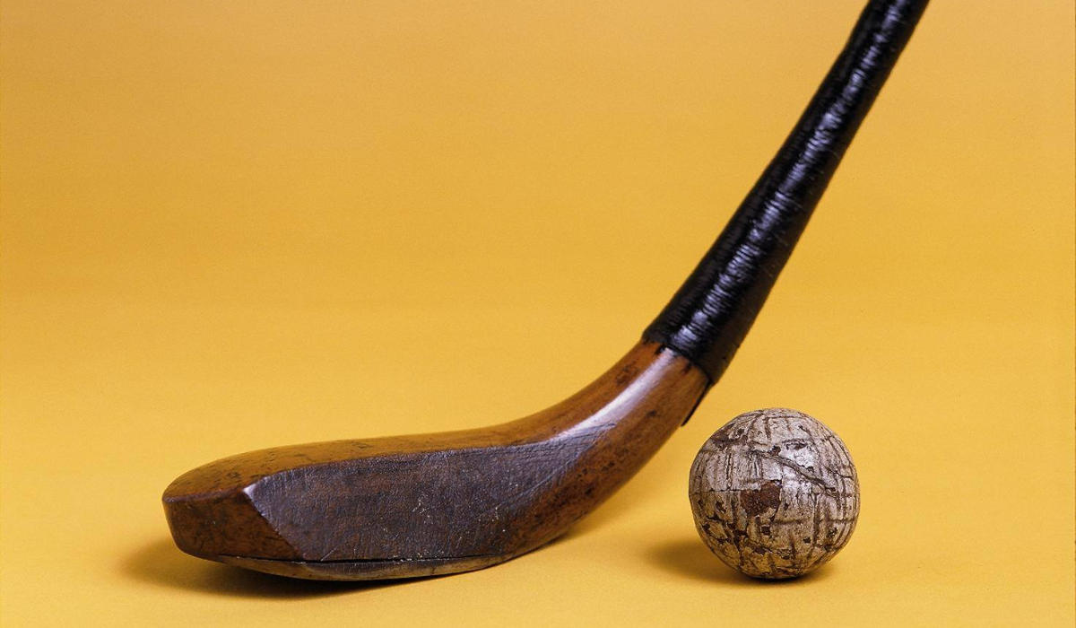 Long-Nosed Wooden Club