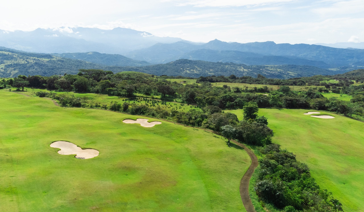 Lucero Golf & Country Club