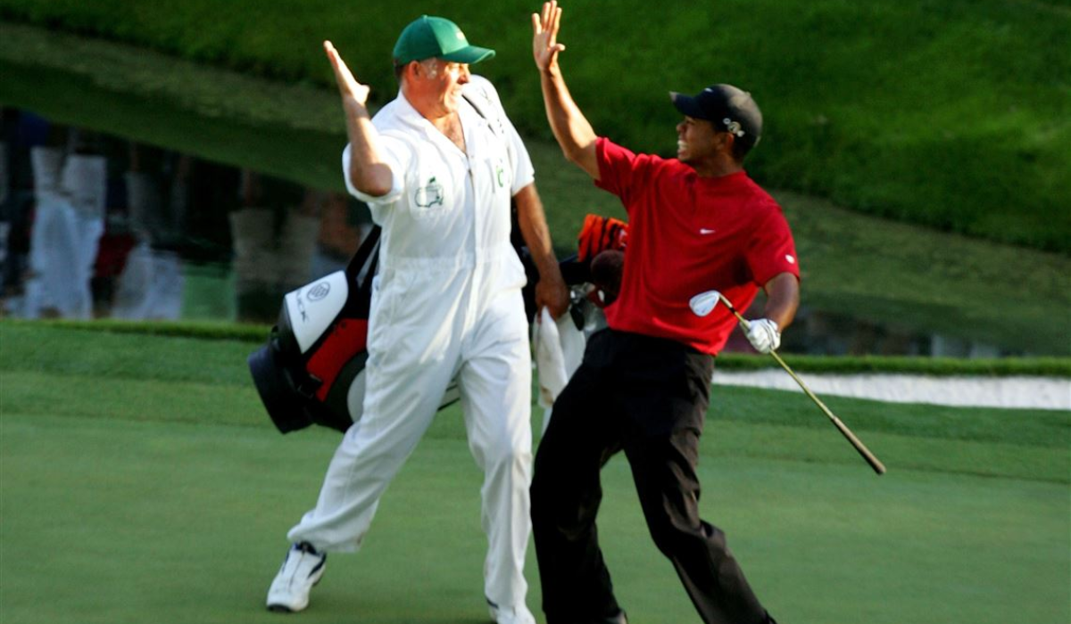 Tiger Woods’ Greatest Shots: Moments That Defined a Legend Tiger Woods at 2005 Masters