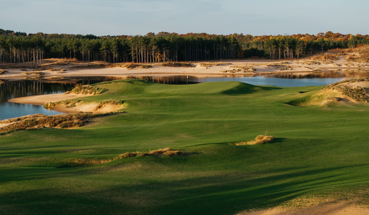 The Commons at Sand Valley