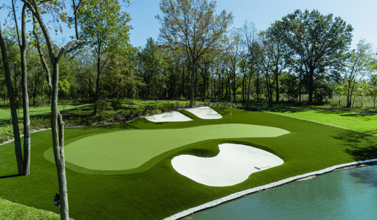 Augusta National Golf Club, the 12th hole