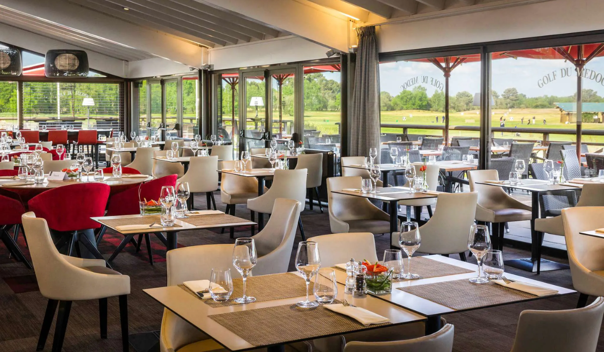 Restaurant Le Club at Cabot Bordeaux