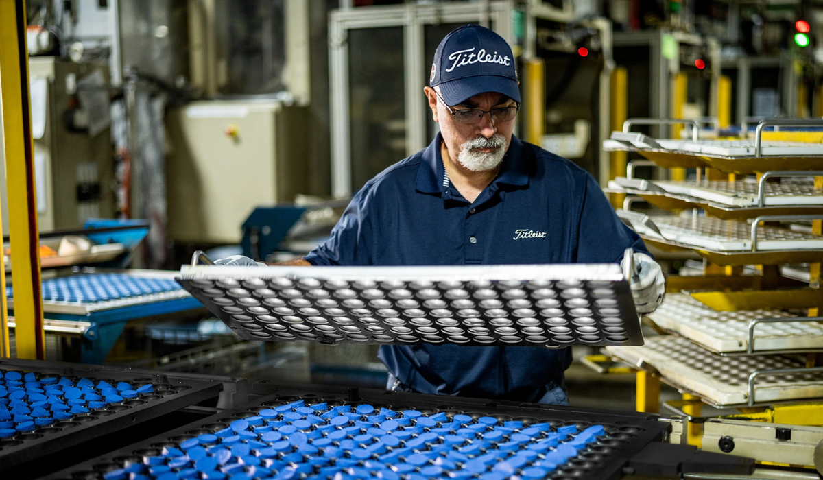 Manufacturing Process of Titleist Balls