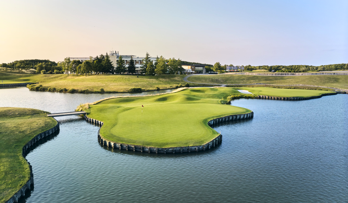 Le Golf National Albatros Сourse