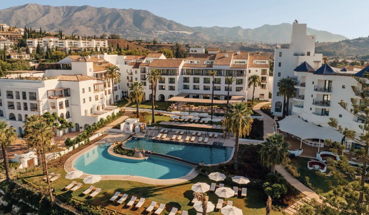 La Zambra Resort