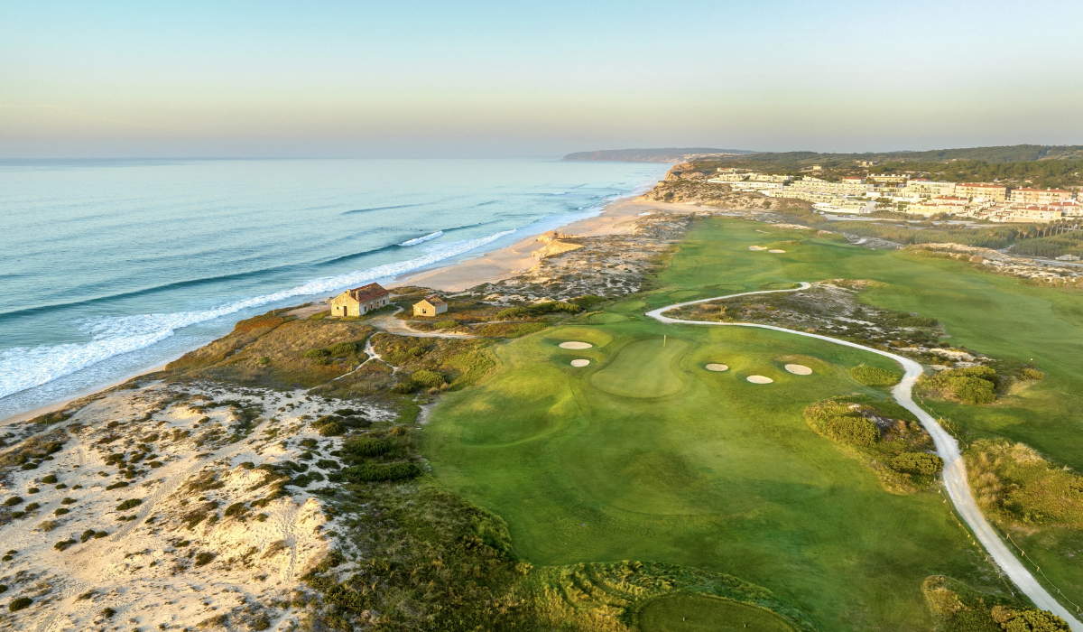 Praia D'El Rey West Cliffs