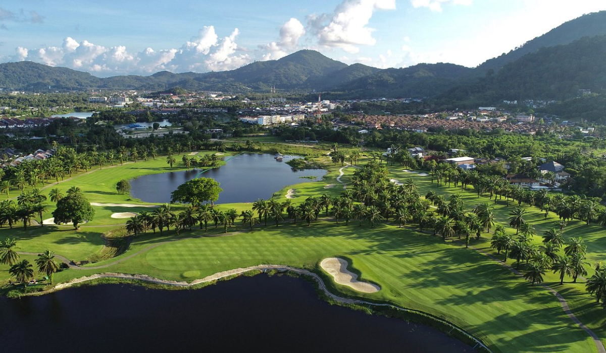 Loch Palm Aerial View