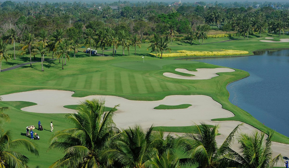 Phuket Golf Scene