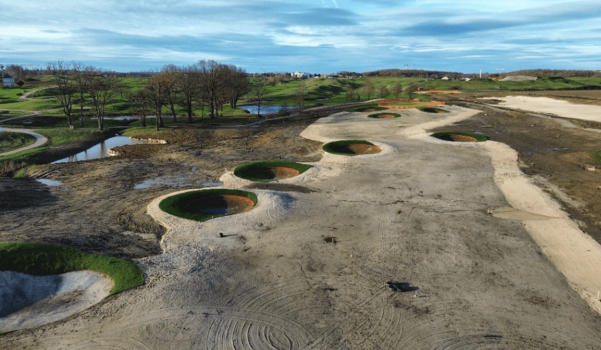 Le Golf National - The Albatros