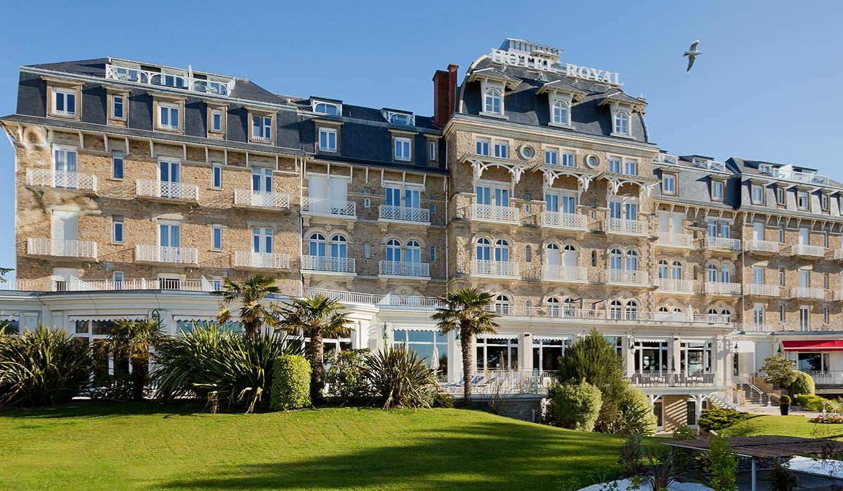 Le Royal Hotel